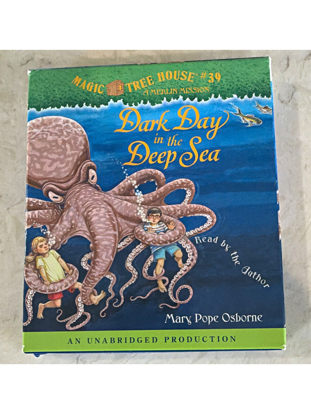 Magic Tree House #39 Dark Day in the Deep Sea Unabridged Audio CD Osborne